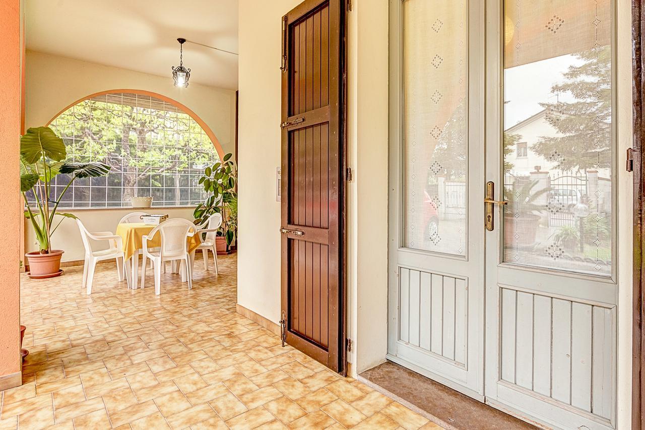 Agriturismo I Portici Гаттео-а-Маре Экстерьер фото