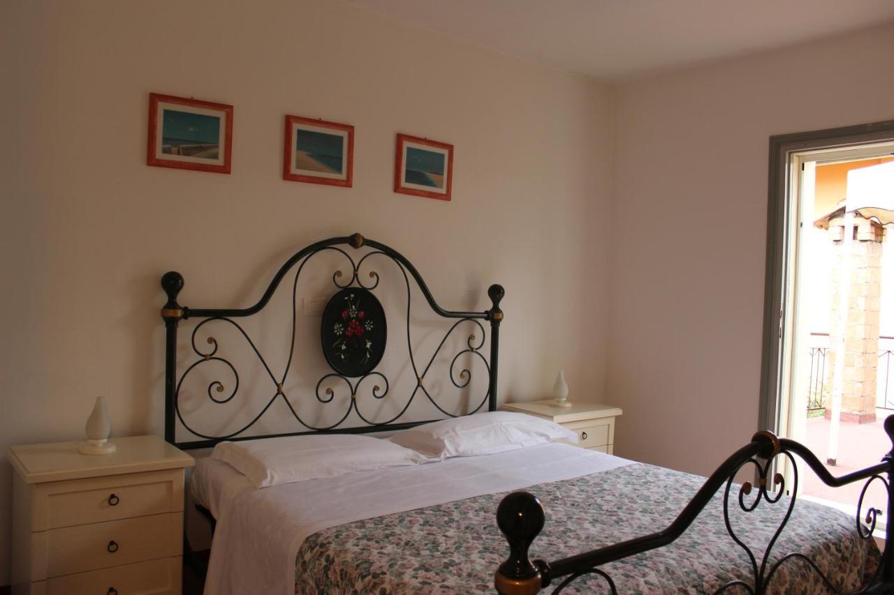 Agriturismo I Portici Гаттео-а-Маре Экстерьер фото